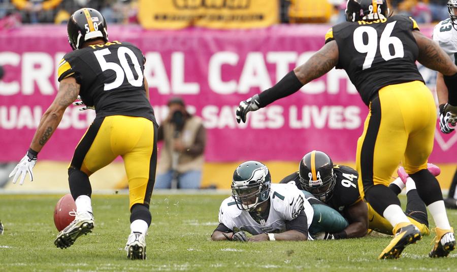 Eagles Michael Vick pictured after his second fumble that was recovered by Steelers Larry Foote on Sunday, October 7, 2012, in Pittsburgh, Pennsylvania. The Pittsburgh Steelers defeated the Philadelphia Eagles, 16-14. (Ron Cortes/Philadelphia Inquirer/MCT)