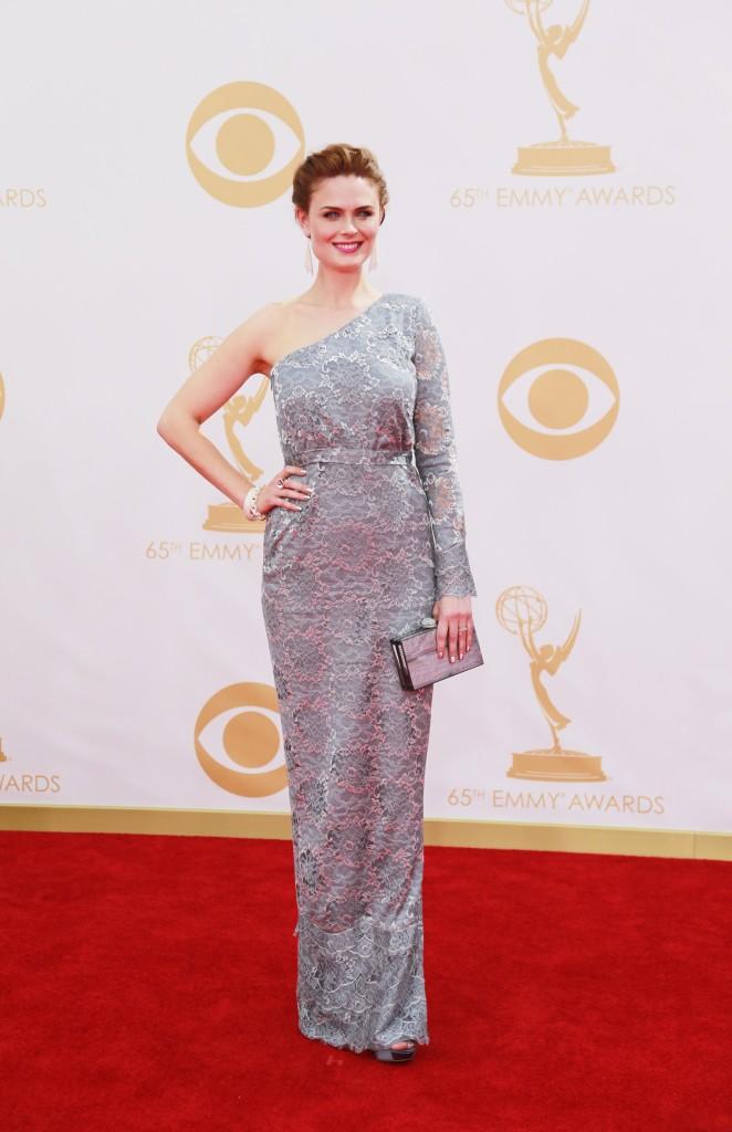 Emily Deschanel (Bones) arrives at the 65th Annual Primetime Emmy Awards on Sunday, September 22, 2013, at Nokia Theatre, L.A. Live, in Los Angeles, California. (Allen J. Schaben/Los Angeles Times/MCT)
