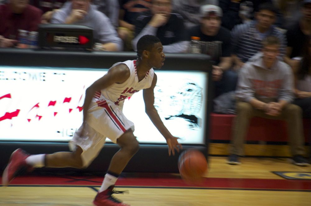 Boys Basketball Tops Radnor in Thrilling Home Opener