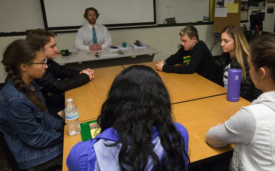 Roosevelt High students in Michael Magidmans class during stress-reduction Rider Time, named after the schools Roughrider mascot, in Seattle. With teachers sensing students anxiety had reached a crisis level, they rearranged the schools schedule to add a 20-minute break every day, and weekly lessons on mindfulness. (Ellen M. Banner/Seattle Times/TNS)